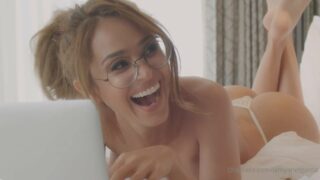 Yanet Garcia Nude Teasing On Bed Video Leaked